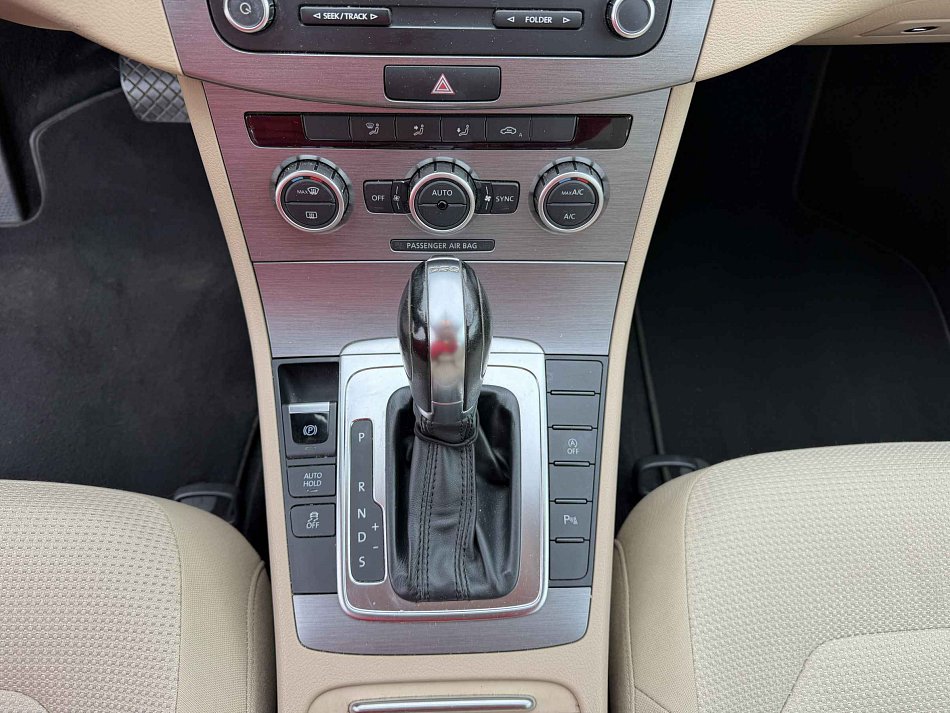 Volkswagen Passat 2.0TDi 