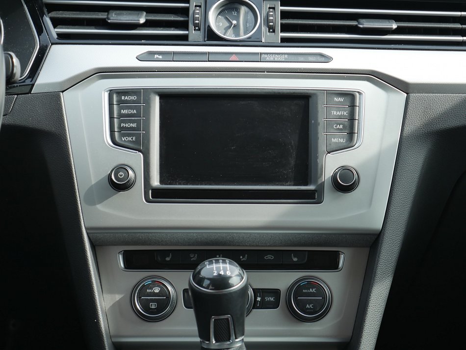Volkswagen Passat 2.0TDi 