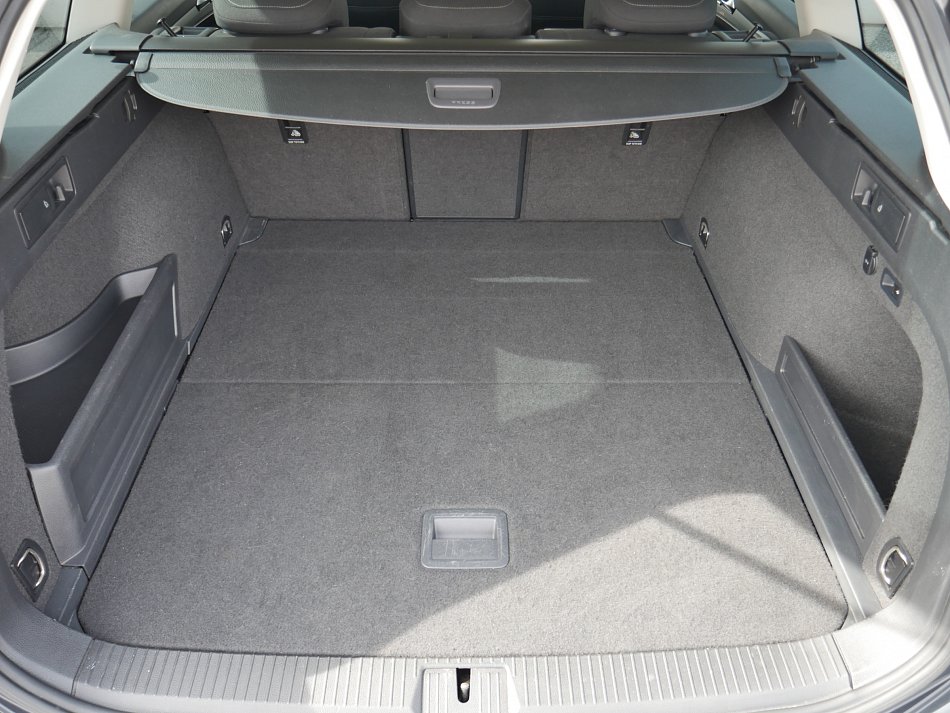 Volkswagen Passat 2.0TDi 