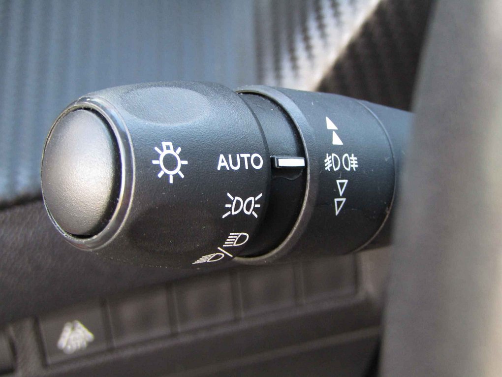 Peugeot 2008 1.2 PT Allure