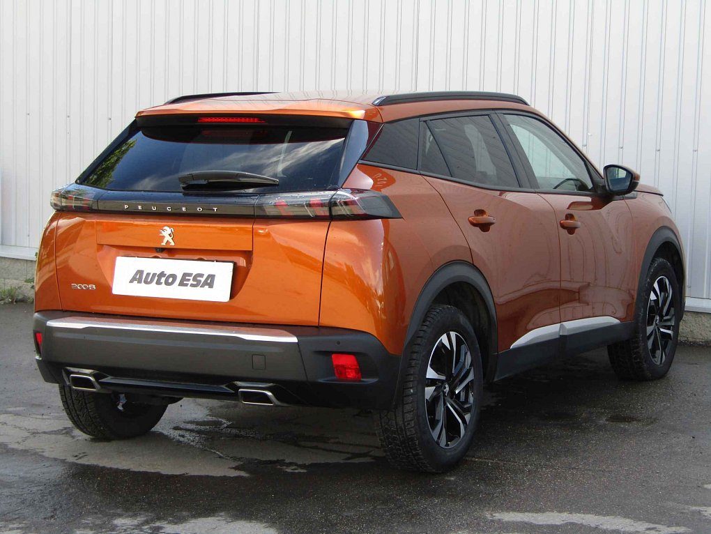 Peugeot 2008 1.2 PT Allure