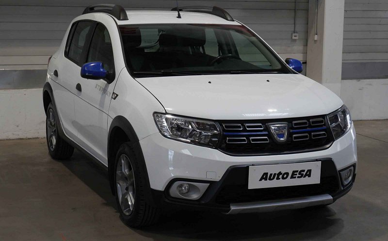 Dacia Sandero 1.0i 