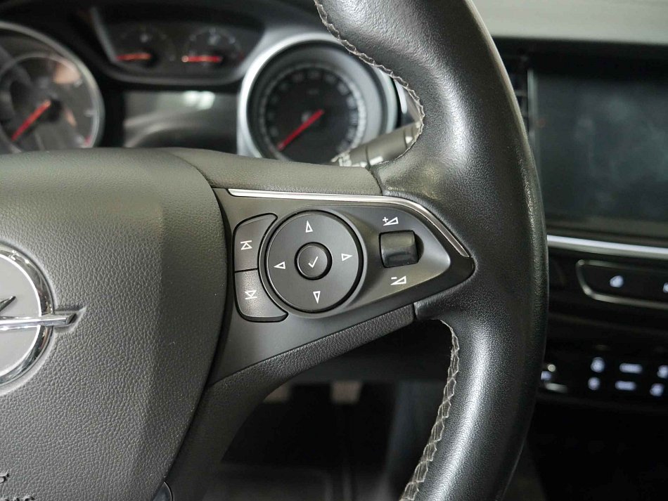 Opel Insignia 2.0CDTi 