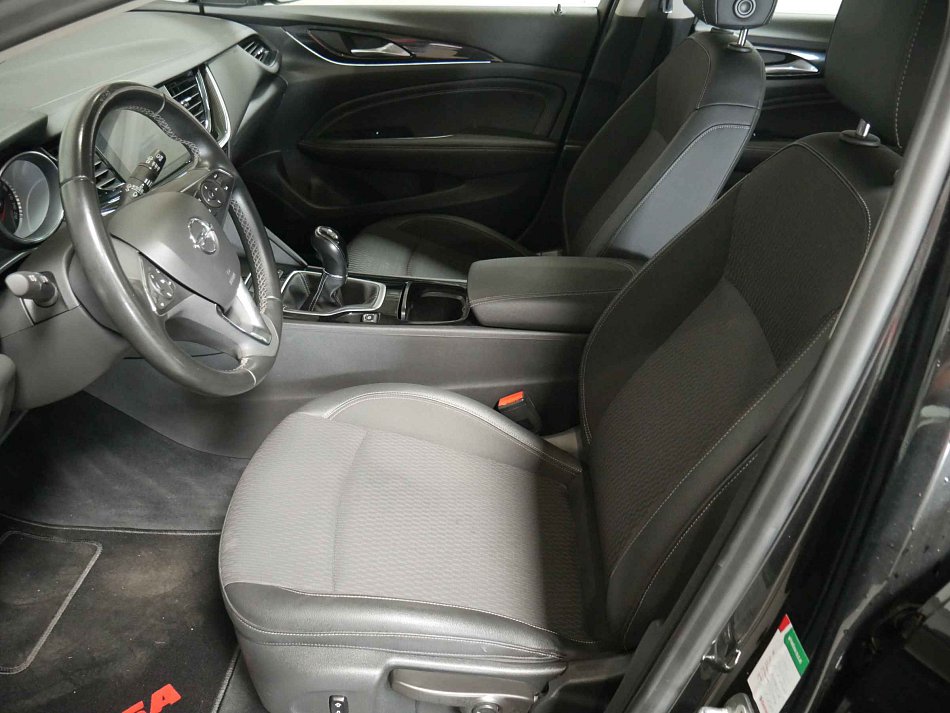 Opel Insignia 2.0CDTi 