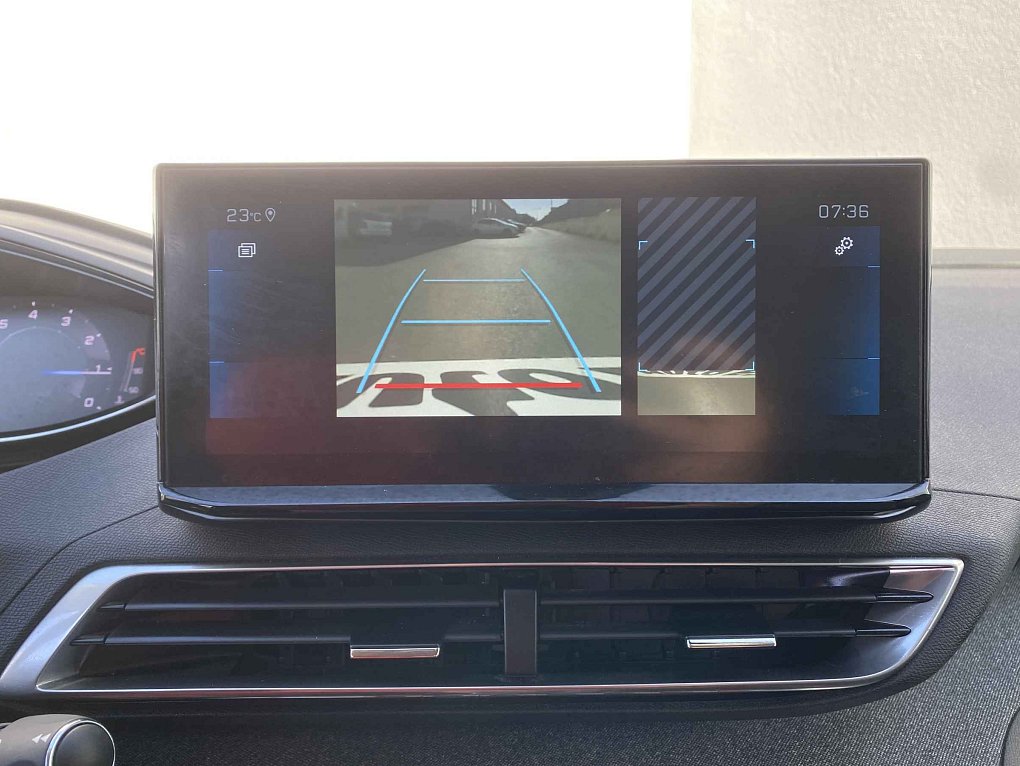 Peugeot 3008 1.2PT Road Trip
