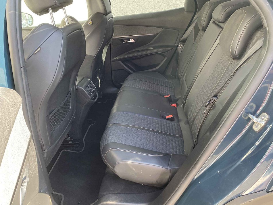 Peugeot 3008 1.2PT Road Trip