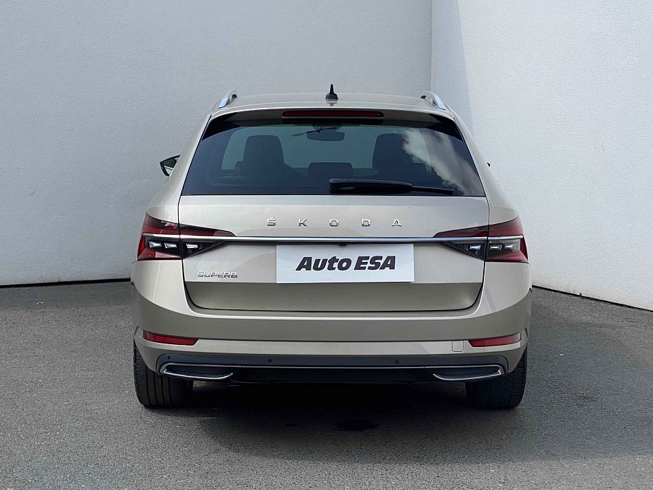 Škoda Superb III 2.0 TDi L&K