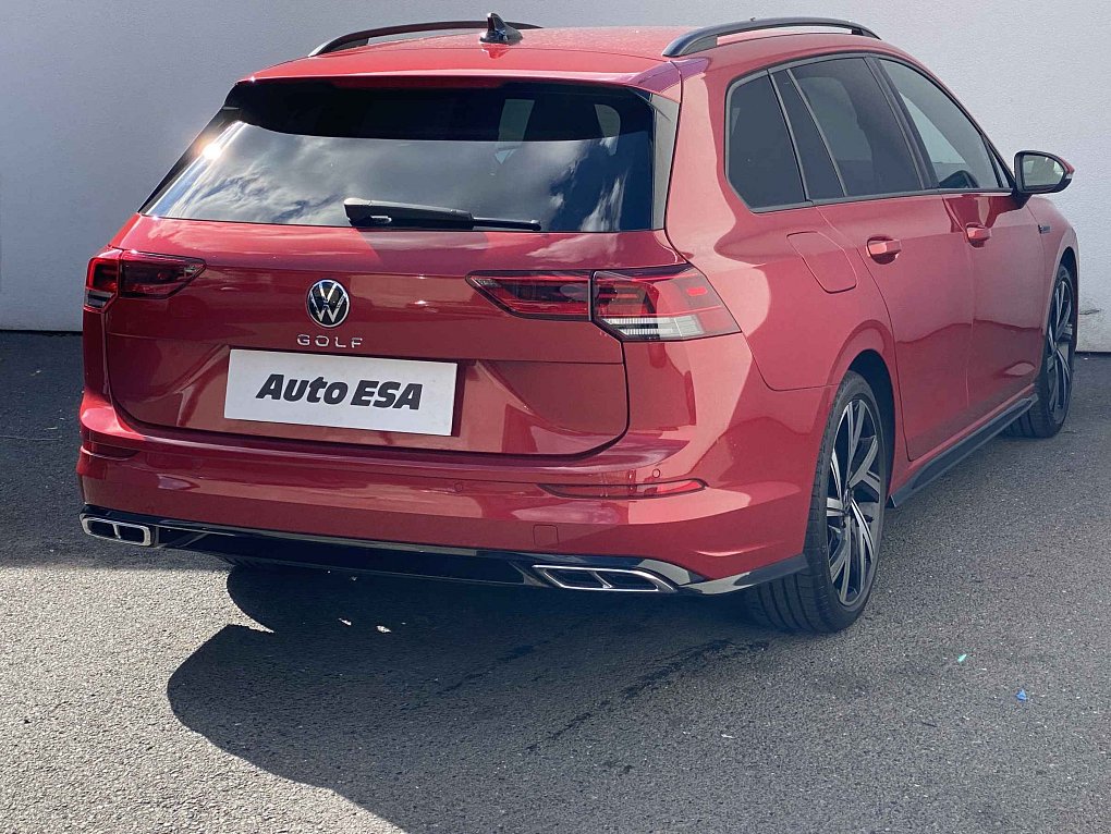 Volkswagen Golf 1.5 TSi 