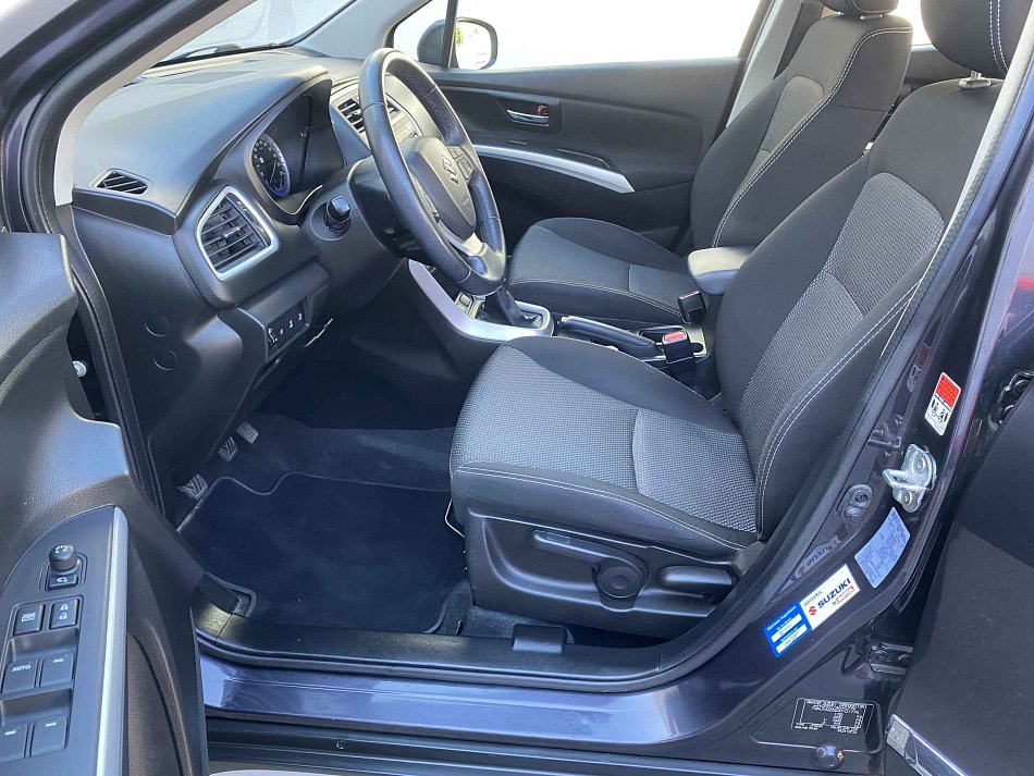 Suzuki S-Cross 1.6 VVT Club