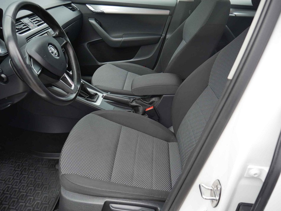Škoda Octavia III 1.4 G-TEC Ambition