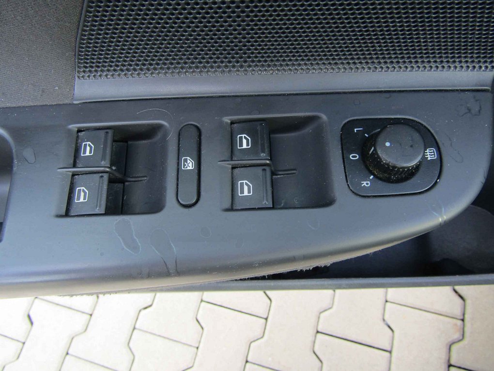 Volkswagen Golf 1.6i 