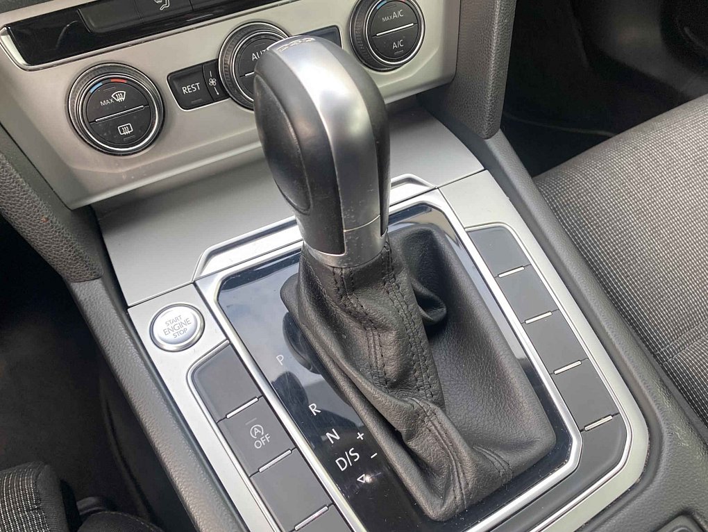 Volkswagen Passat 1.6 TDi 