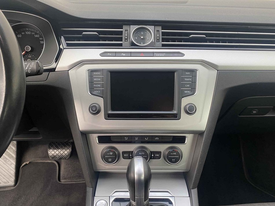 Volkswagen Passat 1.6 TDi 