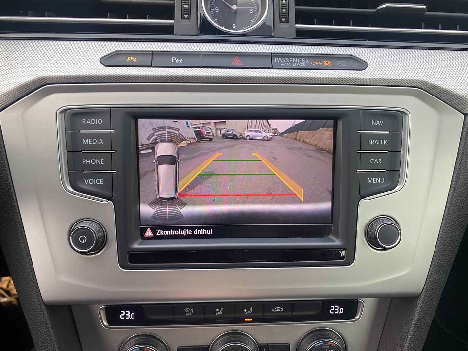 Volkswagen Passat 1.6 TDi 
