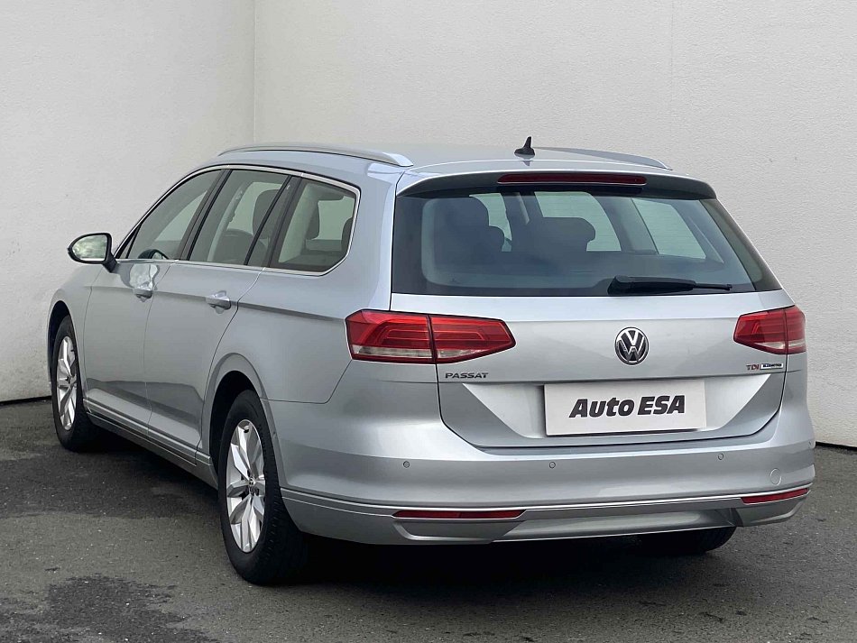 Volkswagen Passat 1.6 TDi 