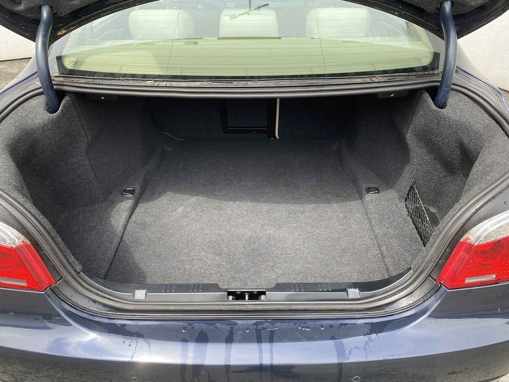 BMW Řada 5 4.0i  540i