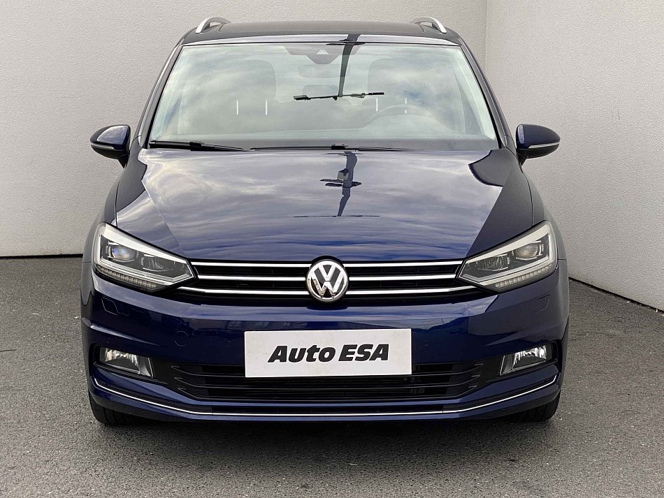 Volkswagen Touran 2.0 TDi Sound
