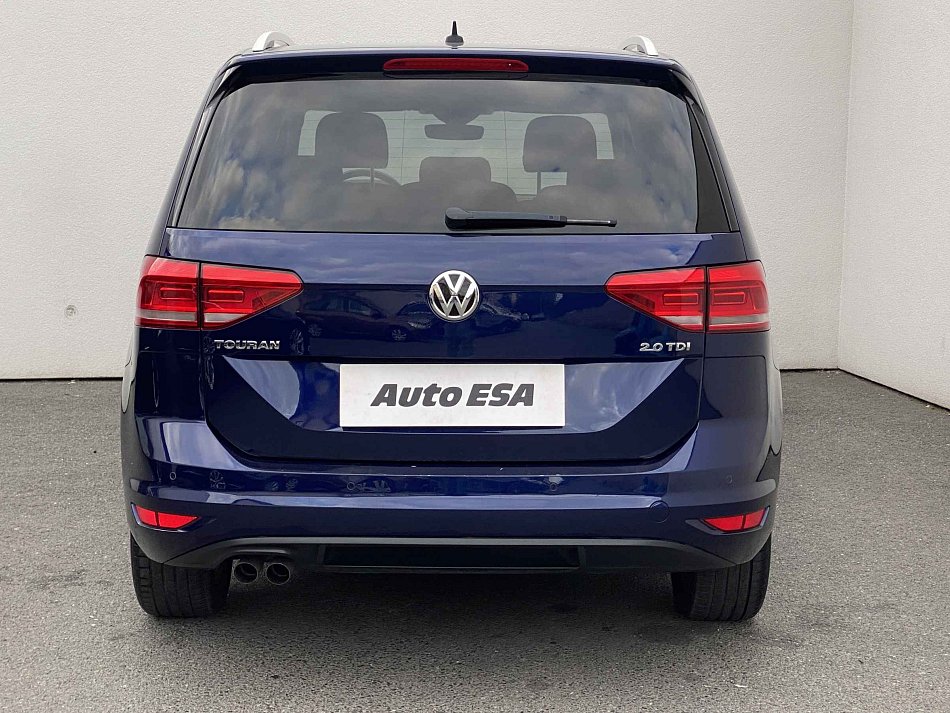 Volkswagen Touran 2.0 TDi Sound