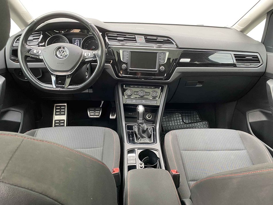 Volkswagen Touran 2.0 TDi Sound