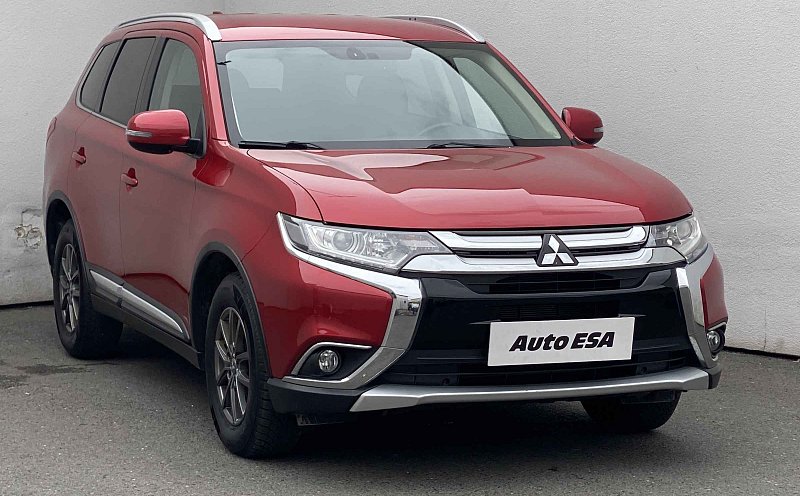 Mitsubishi Outlander 2.0 Invite 2WD