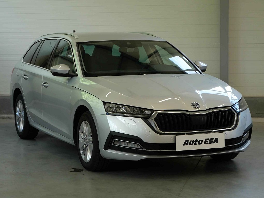 Škoda Octavia IV 1.0 TSi Style e-TEC