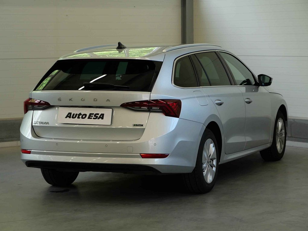 Škoda Octavia IV 1.0 TSi Style e-TEC