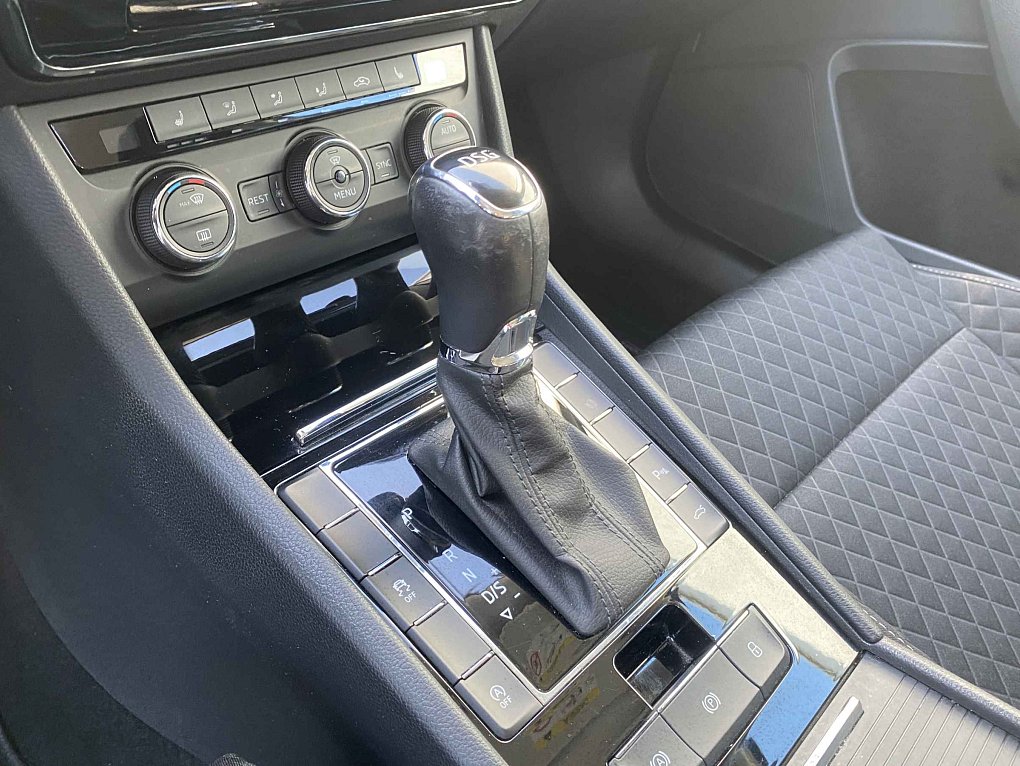 Škoda Superb III 2.0 TDi Style