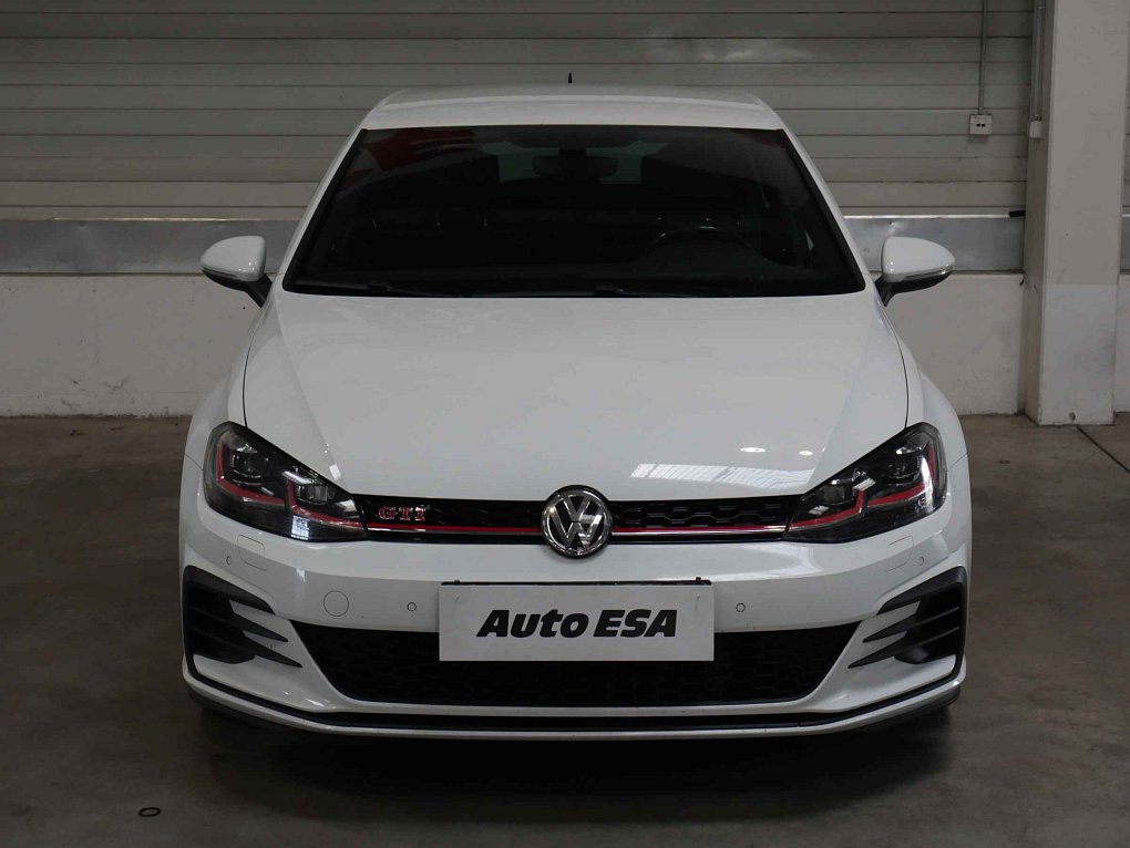 Volkswagen Golf 2.0TSI GTi