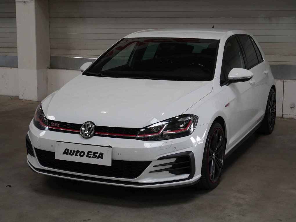 Volkswagen Golf 2.0TSI GTi