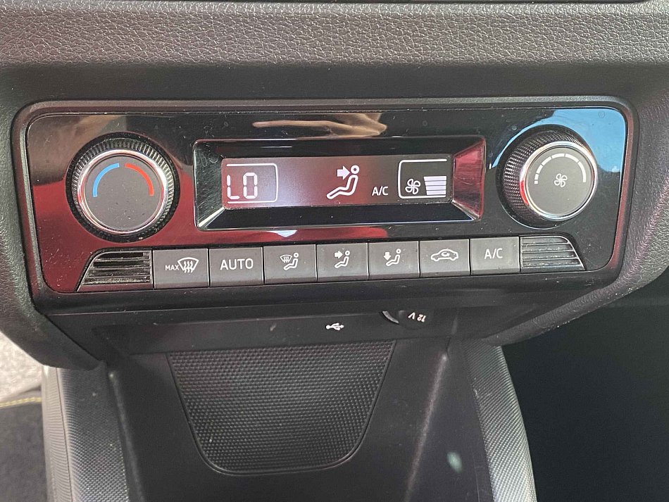 Škoda Fabia III 1.0 MPi Soleil