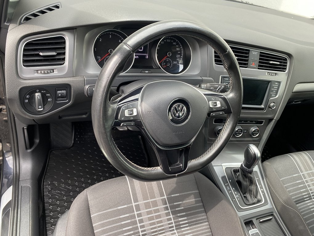 Volkswagen Golf 2.0 TDi Lounge
