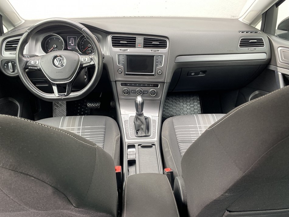 Volkswagen Golf 2.0 TDi Lounge