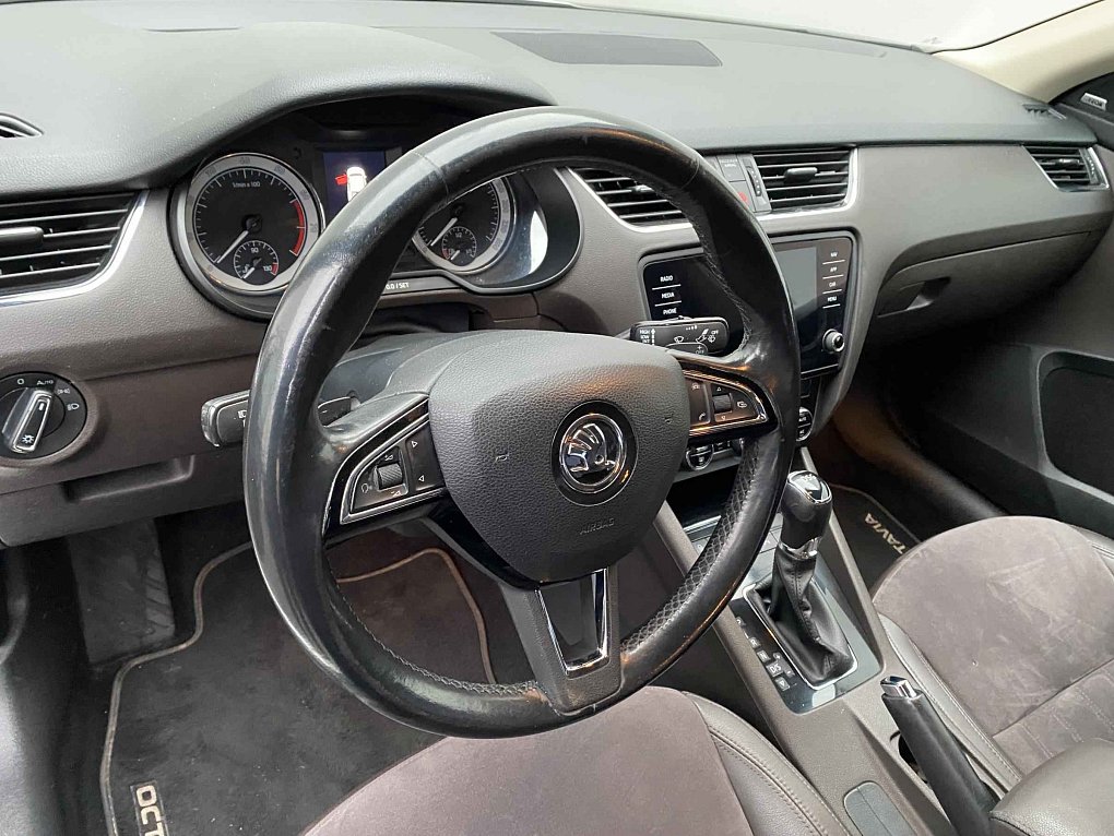 Škoda Octavia III 1.8 TSI L&K