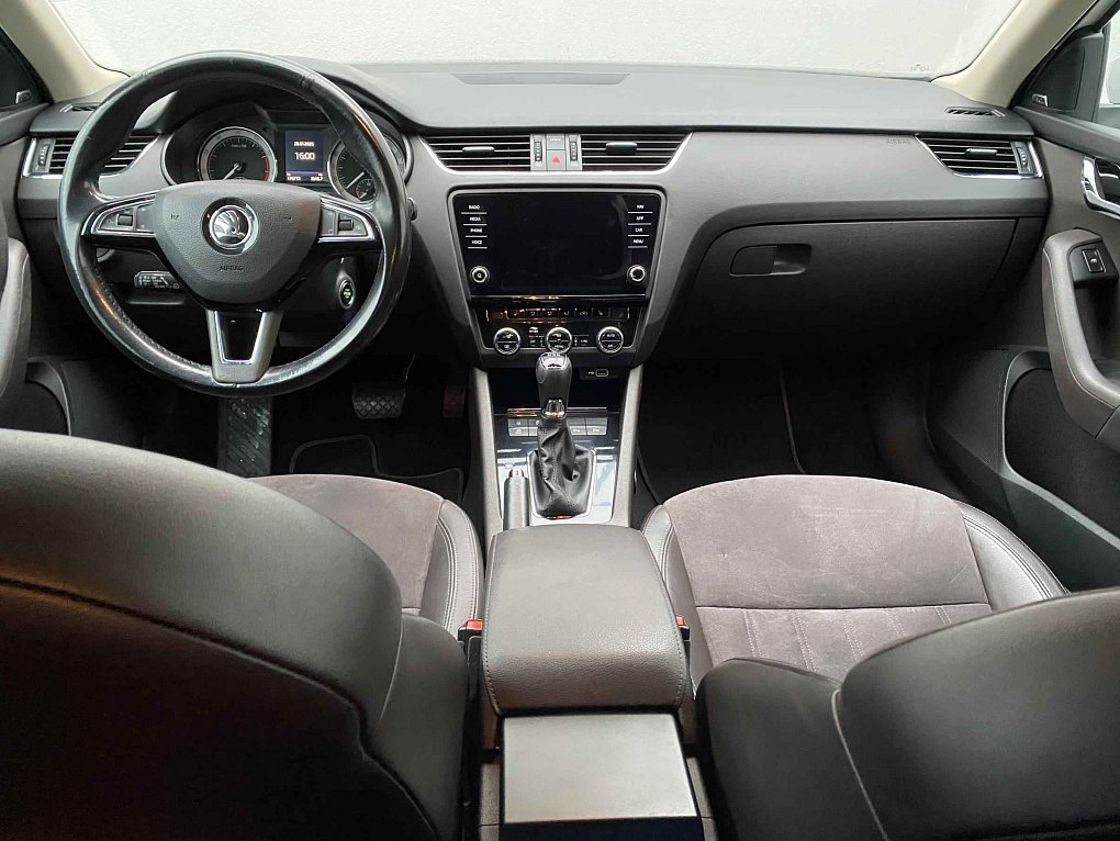 Škoda Octavia III 1.8 TSI L&K