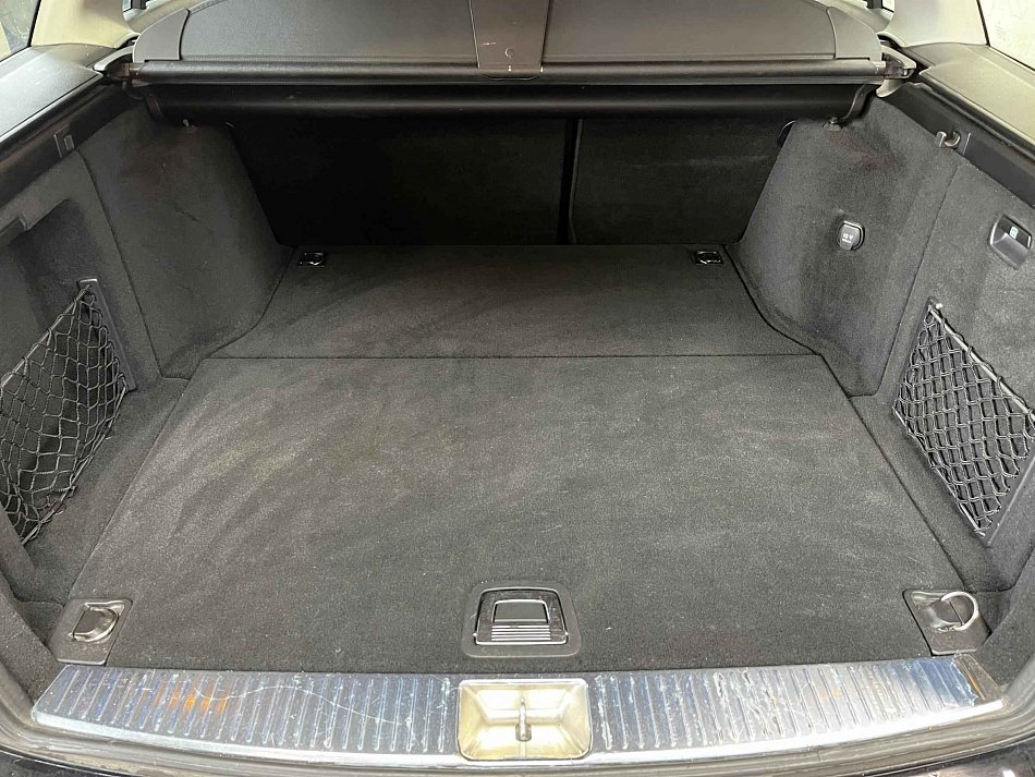 Mercedes-Benz Třída C 1.8i Avantgarde C200