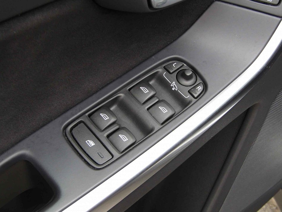 Volvo XC60 2.0 D4 Momentum