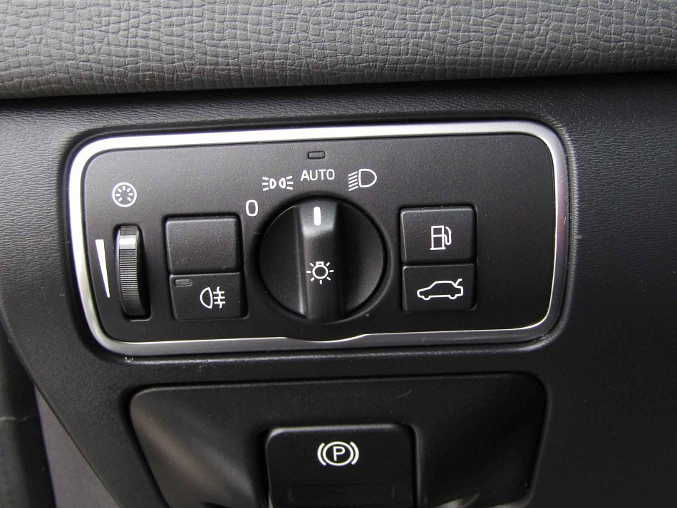 Volvo XC60 2.0 D4 Momentum