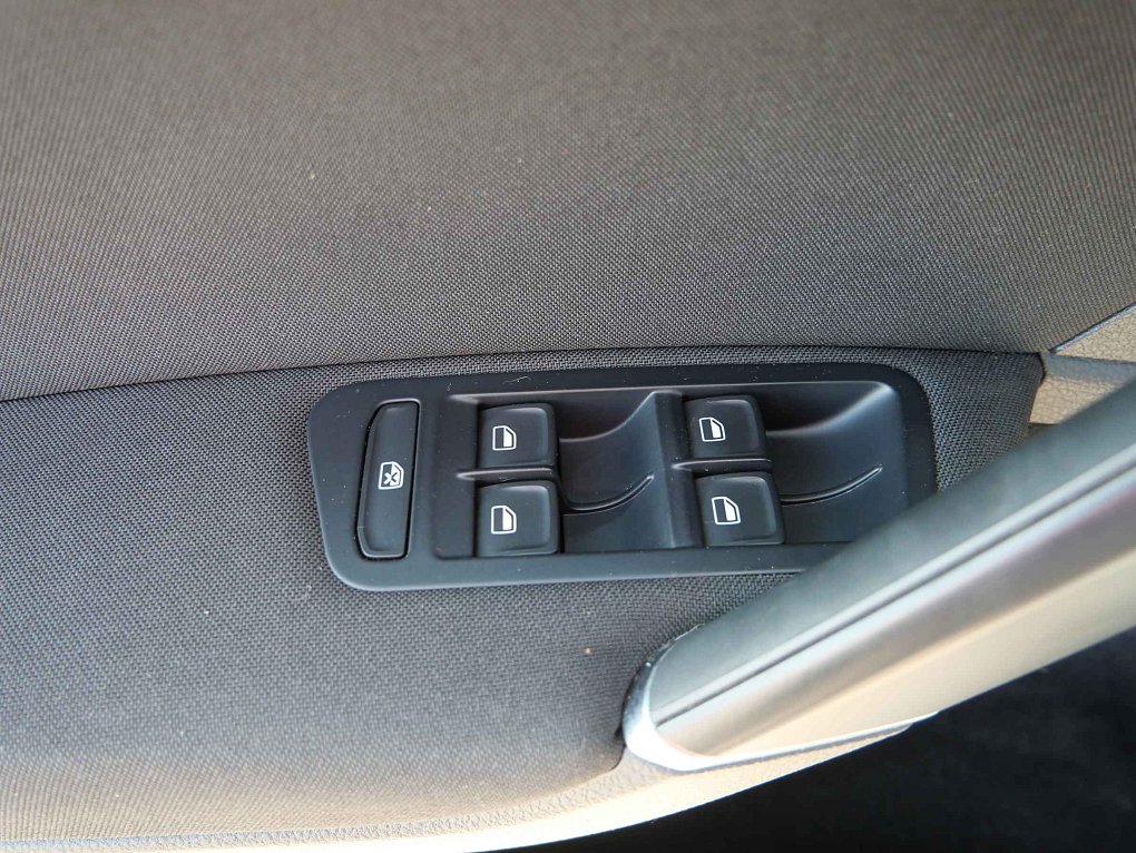 Volkswagen Golf 1.2TSi  VII