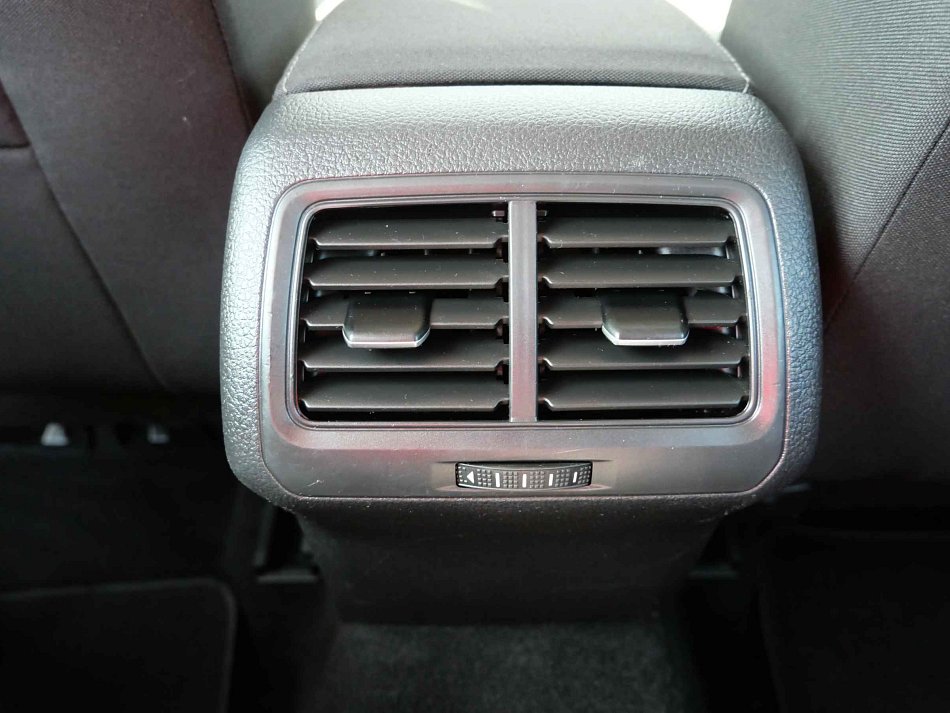 Volkswagen Golf 1.2TSi  VII