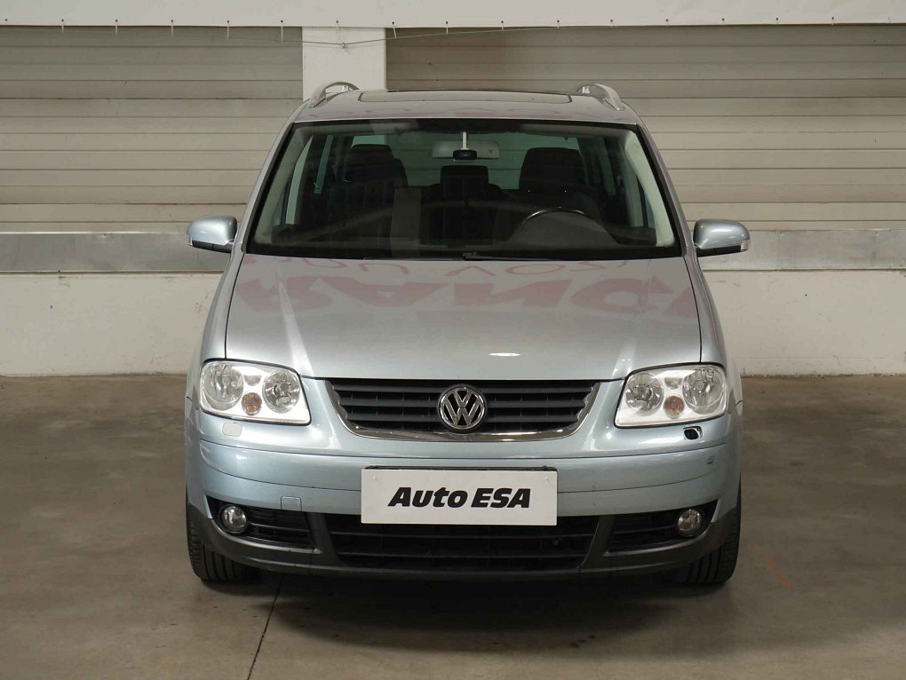 Volkswagen Touran 1.6FSi 