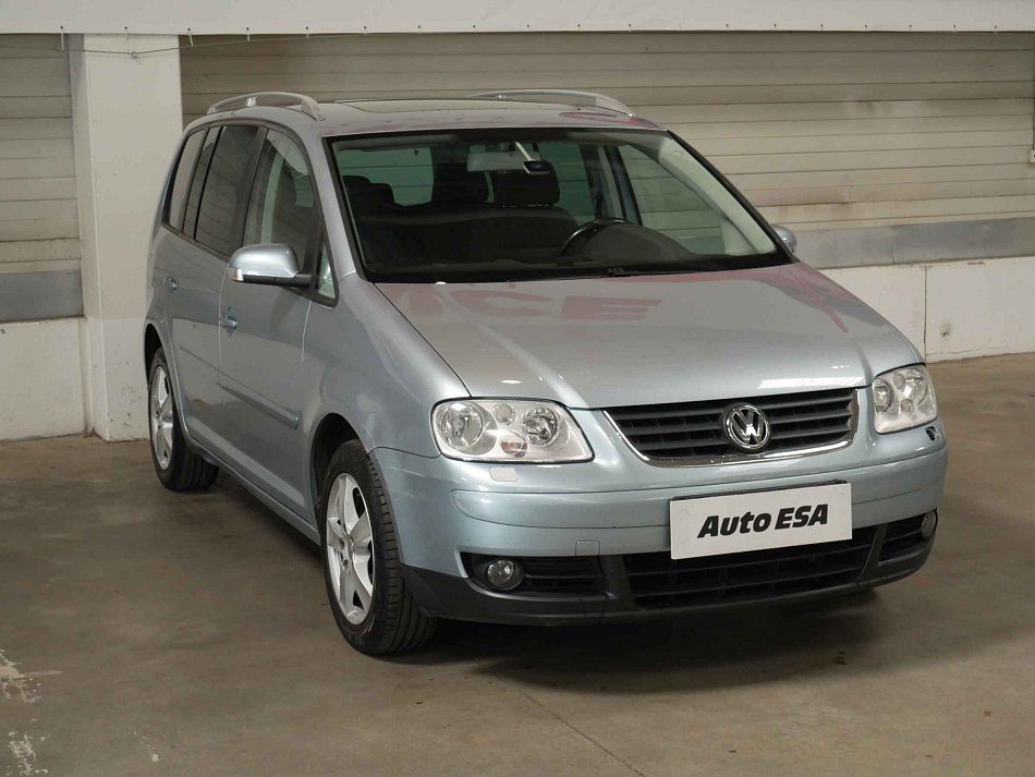 Volkswagen Touran 1.6FSi 