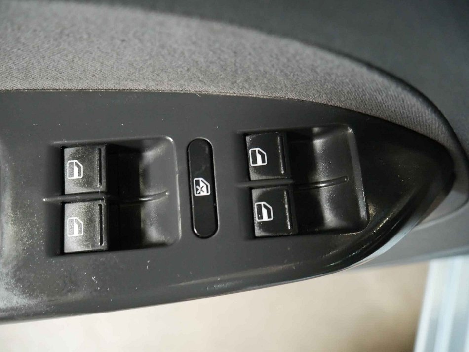 Volkswagen Touran 1.6FSi 