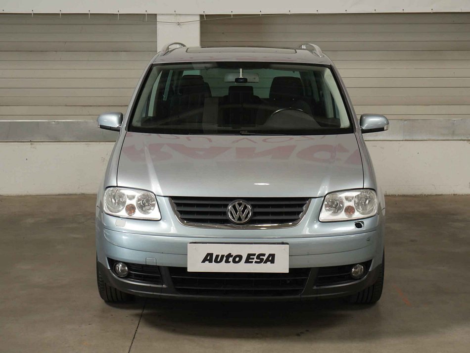 Volkswagen Touran 1.6FSi 