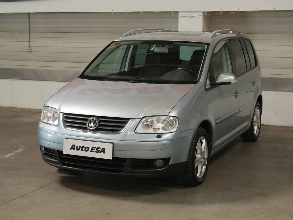 Volkswagen Touran 1.6FSi 