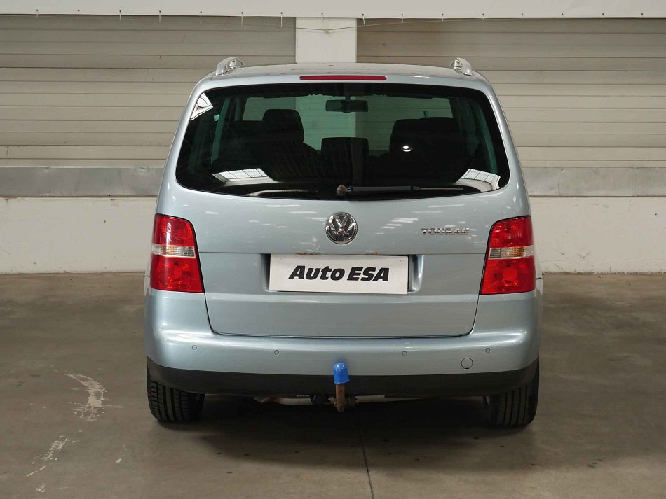 Volkswagen Touran 1.6FSi 