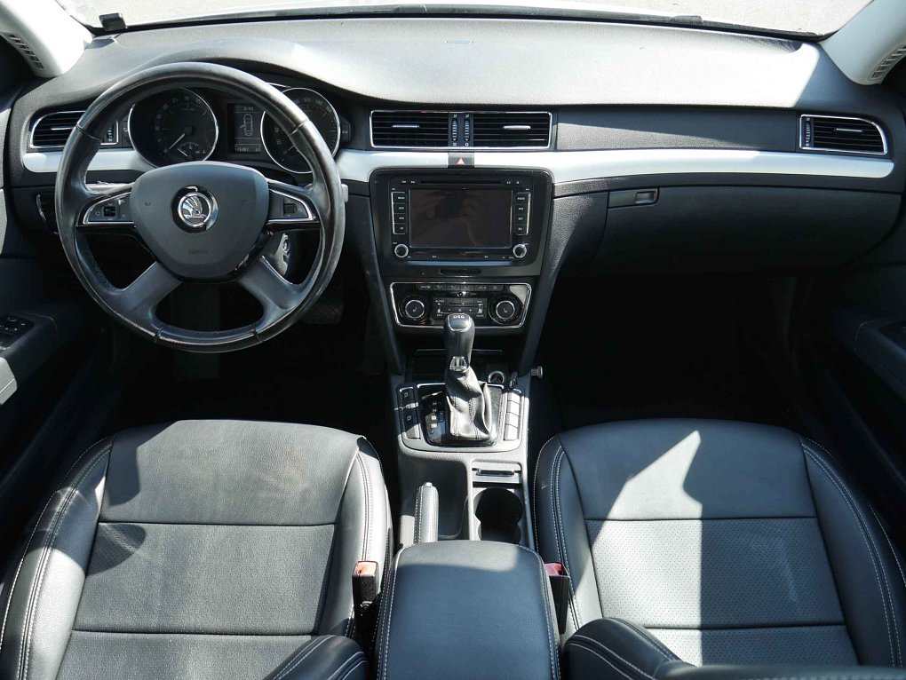 Škoda Superb II 2.0 TDi Elegance