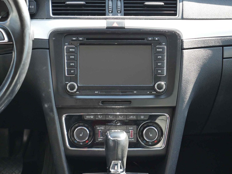 Škoda Superb II 2.0 TDi Elegance