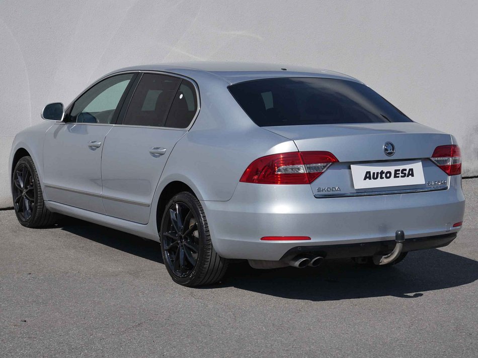 Škoda Superb II 2.0 TDi Elegance