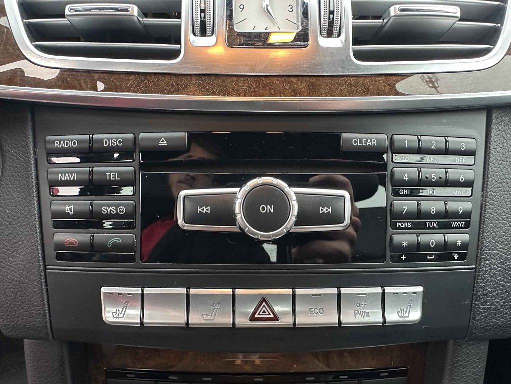 Mercedes-Benz Třída E 2.2CDi 