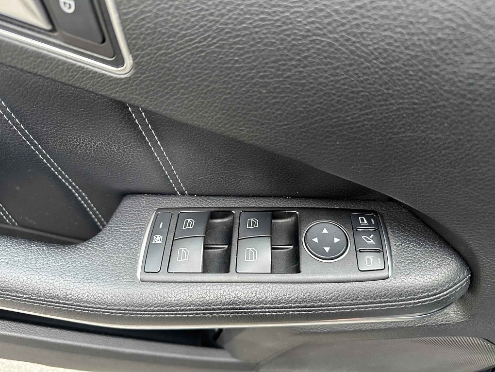 Mercedes-Benz Třída E 2.2CDi 